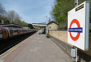 Minicabs in Whetstone